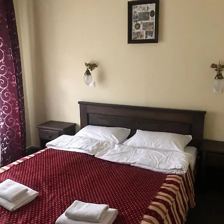 Patkovski Hotel *